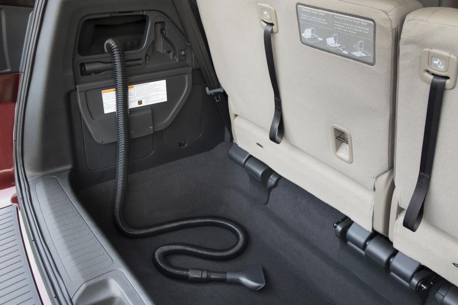 Детали интерьера Honda Odyssey 2017 года  (фото 143 из 160)